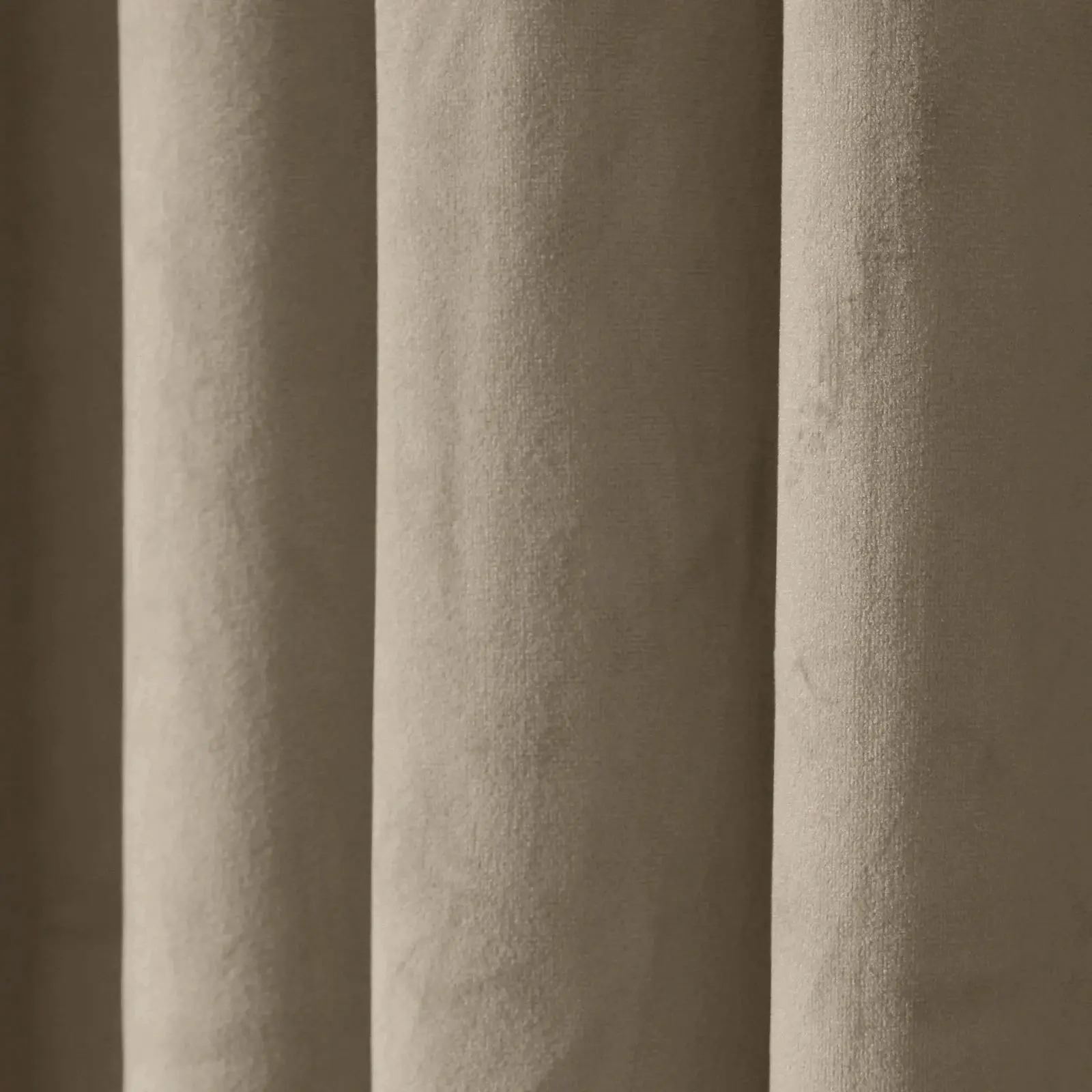 Birkin Velvet Curtain Pleated - Image 205