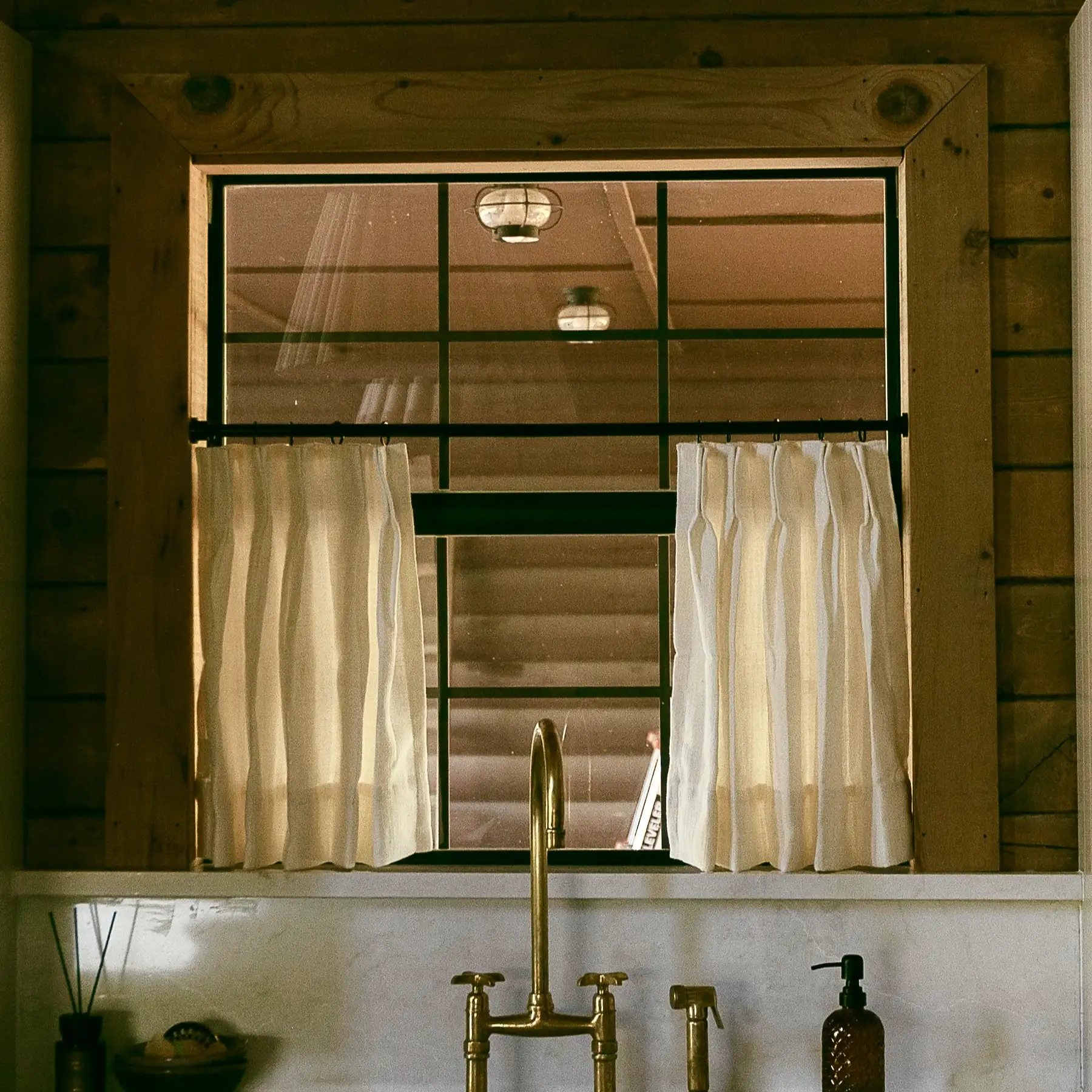 Liz Linen Pleated Cafe Curtains - Image 5