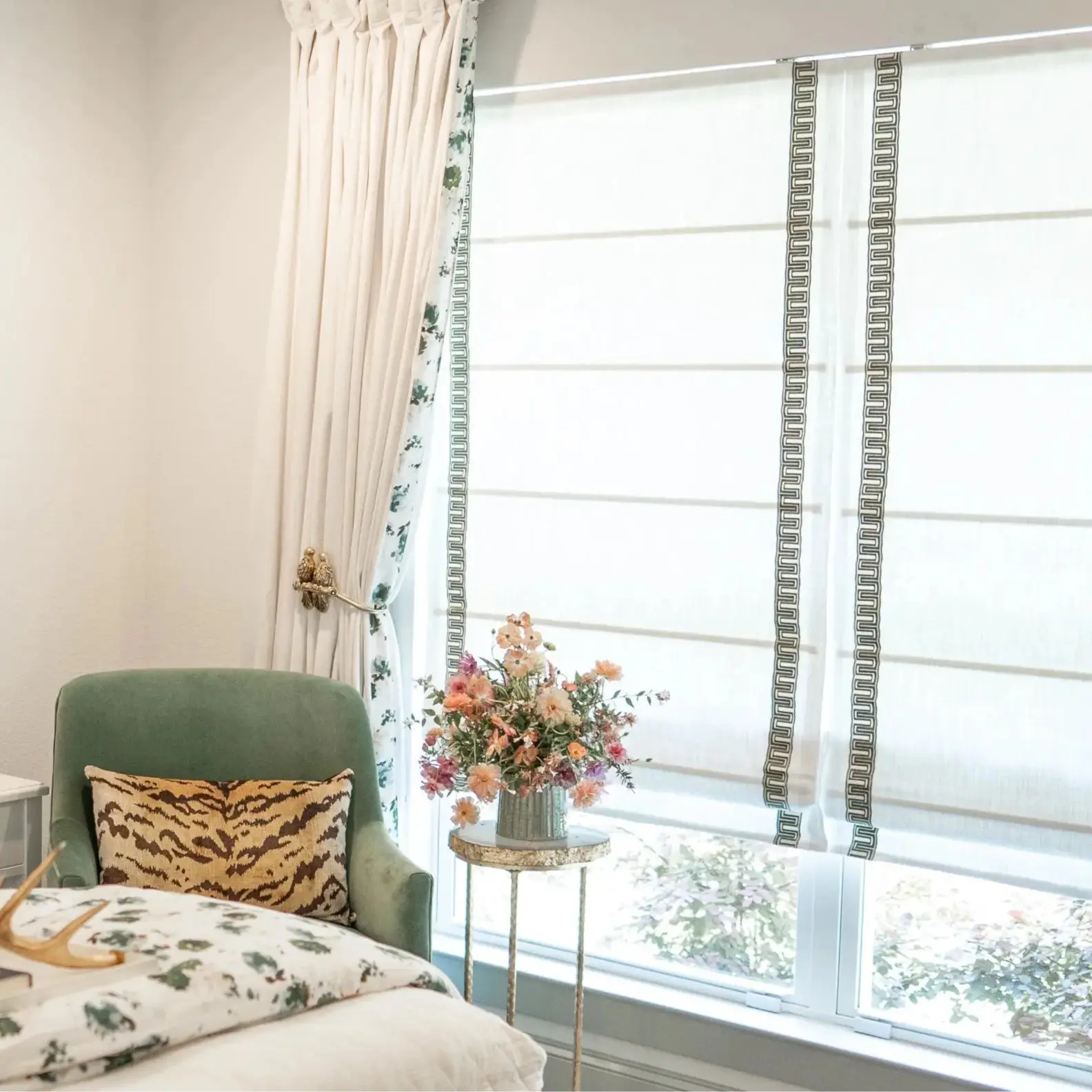 Custom Roman Shade with Trim Border Cordless - Image 3