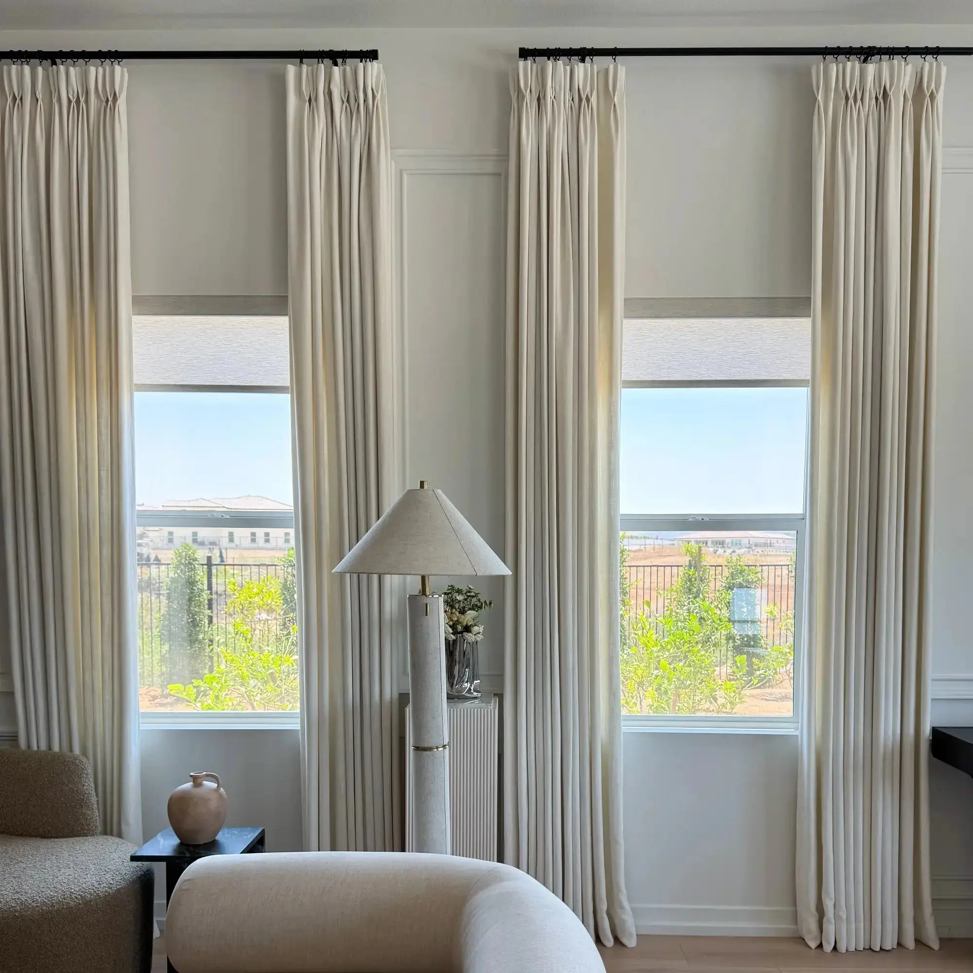 Liz Linen Pinch Pleat Ready Made Curtain with Room Darkening Lining - Image 12