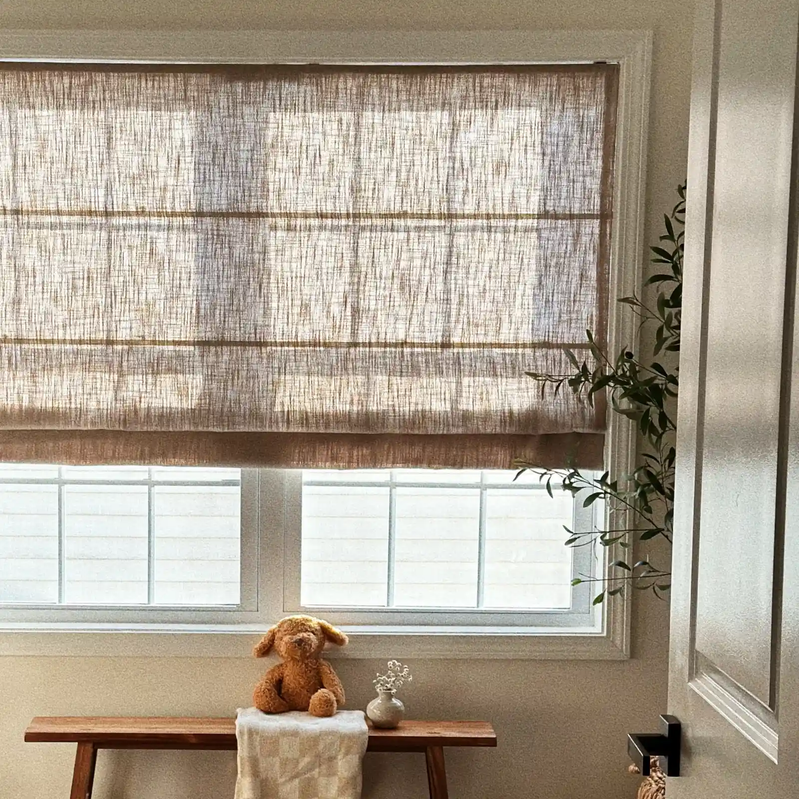 Liz Linen Roman Shade Cordless - Image 11