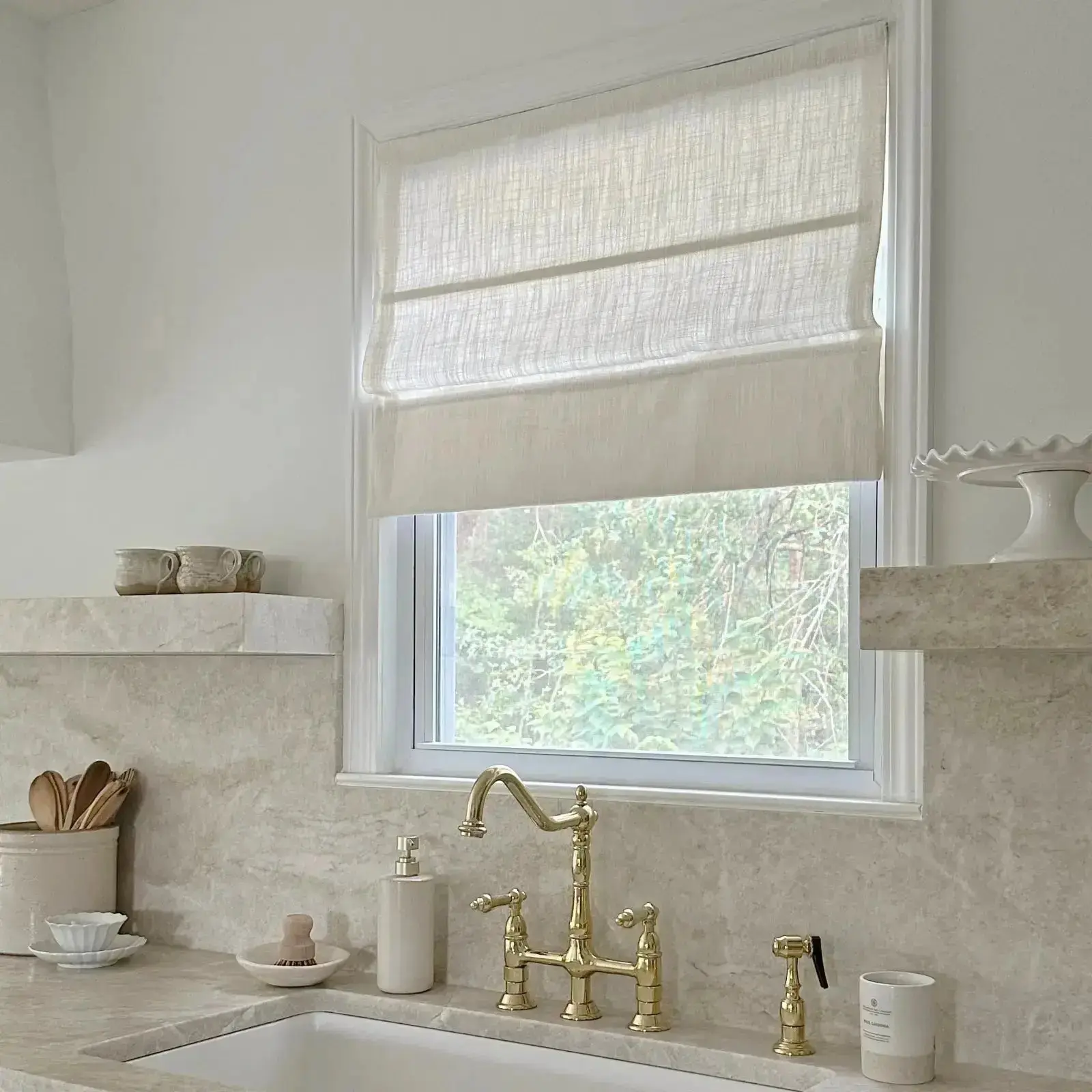 Liz Linen Blend Roman Shade Cordless - Wooden Headrail - Image 4
