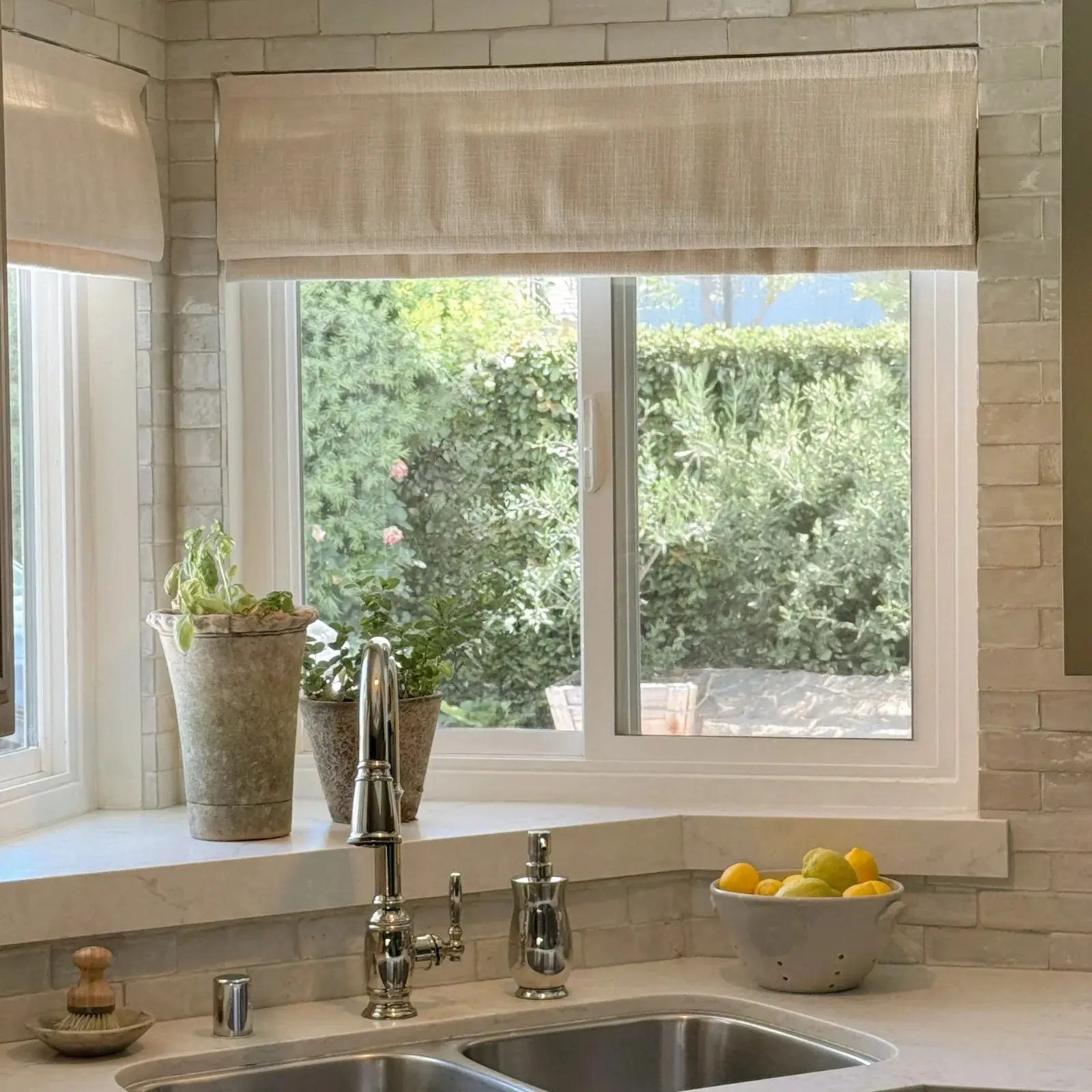 Motorized Roman Shade Cordless - Image 35
