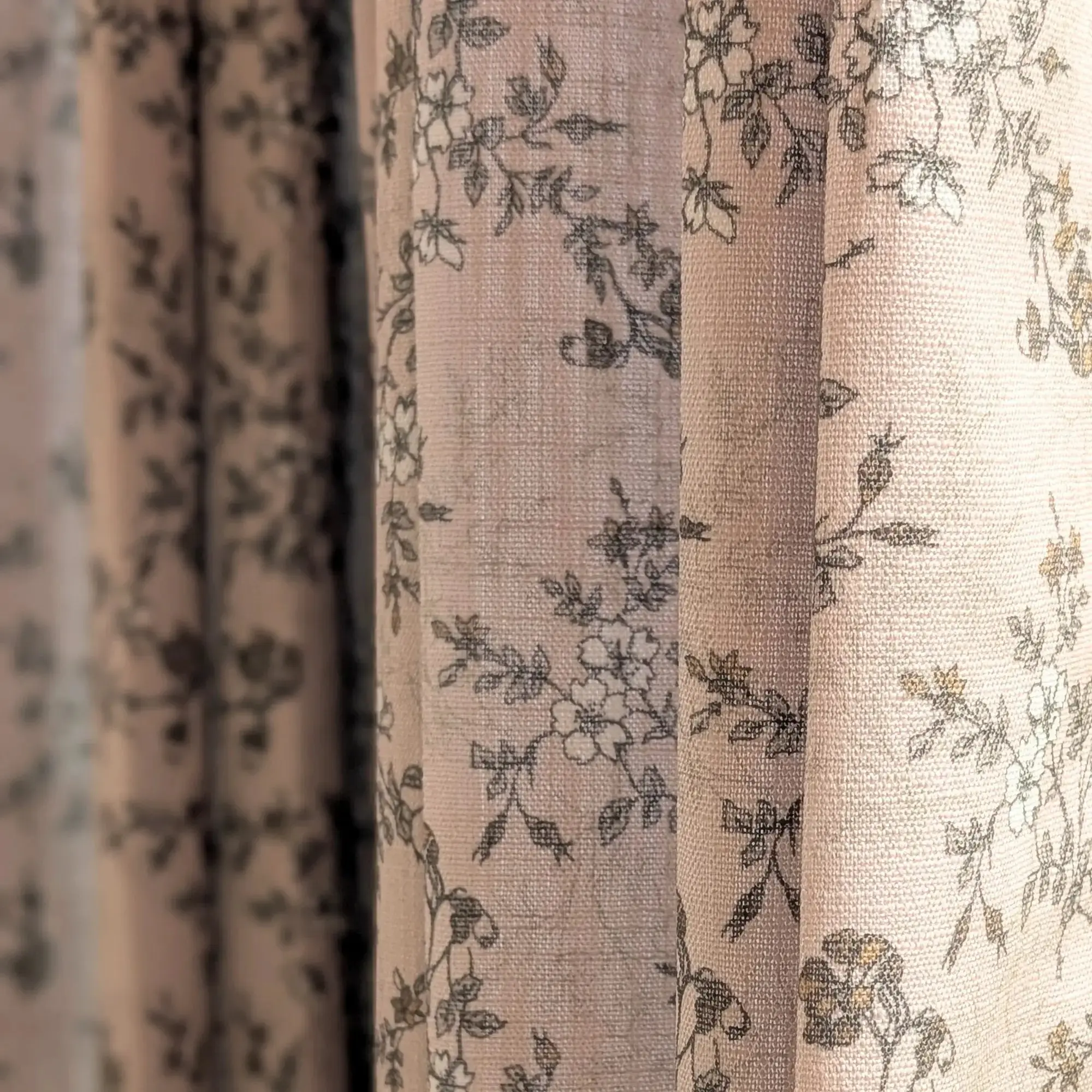 Sara Le Print Linen Drapery Pleated - Image 3